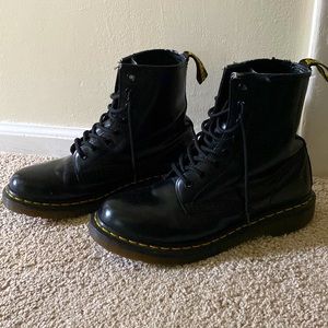 Dr. Martens Size 8
